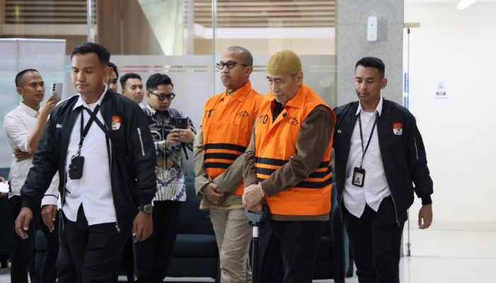 KPK Tahan 2 Tersangka Korupsi Kuota Haji 2023-2024, Kerugian Negara Rp622 M