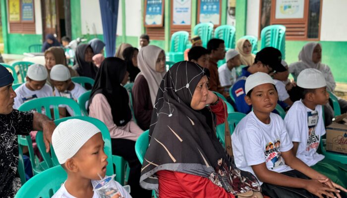 50 Anak Senama Nenek Ikut Khitan Gratis PT EMP Energi Gandewa