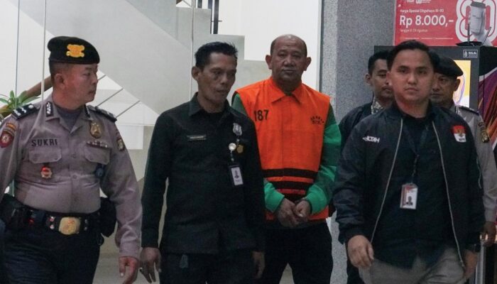 KPK OTT Bupati Langkat SAF dan Swasta YQB, Diduga Terima Fee Proyek Rp800 Juta