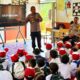 Cegah Perundungan Sejak Dini, Polsek Batang Tuaka Sosialisasi Bahaya Bullying di SDN 005 Sungai Junjangan