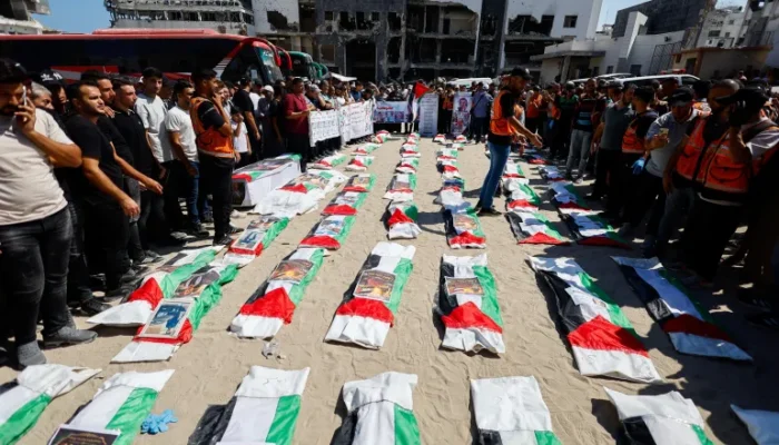Gaza Gelar Pemakaman Massal 50 Jenazah Korban Serangan Israel