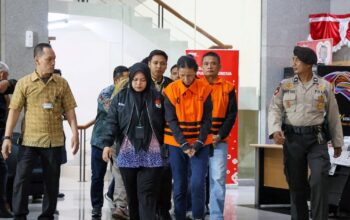 KPK Tahan 3 Tersangka Korupsi Digitalisasi SPBU Pertamina, Rugikan Negara Rp322 Miliar