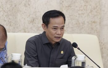 Komisi II DPR Desak Pusat Segera Cairkan DAU Rp14 Triliun untuk 79 Daerah, Gaji PNS Terancam Telat
