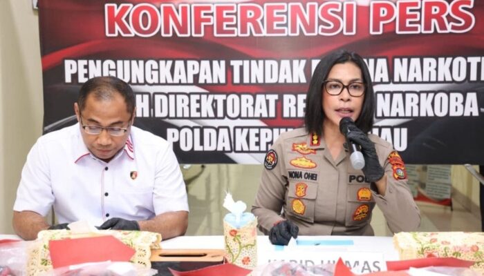 Polda Kepri Ungkap 6 Kasus Narkotika Sepekan, 11 Tersangka Diamankan & Sita 402 Gram Sabu
