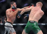 UFC 330: Islam Makhachev Cetak Rekor 17 Kemenangan Beruntun, Kalahkan Ian Machado Garry