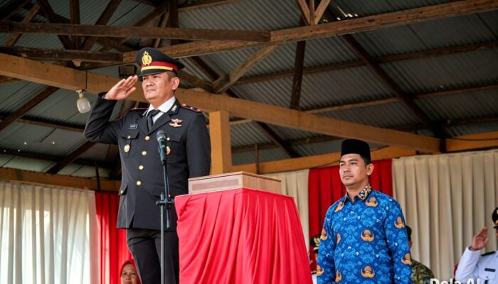 Kapolsek Batang Tuaka IPDA Dahri Iskandar Jadi Irup Upacara Penurunan Bendera HUT RI ke-81