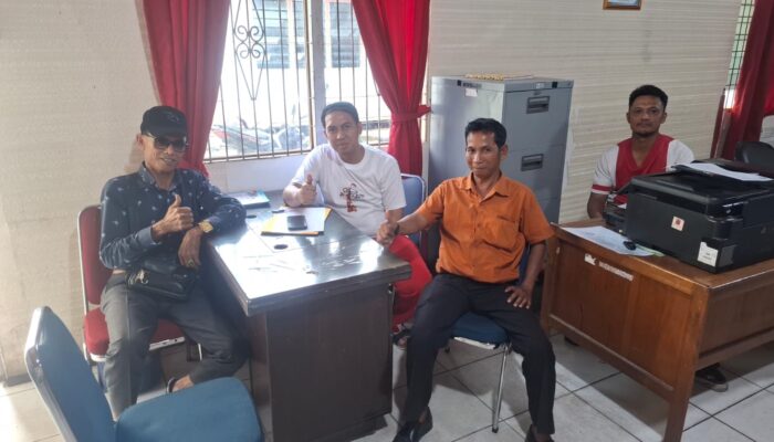 Klaim Punya SK Kelola Pasar Kamis Cempedak Rahuk, Syahminan ke Kadisperindag dan Pasar Rohil