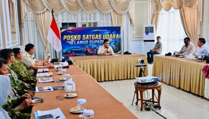 Tiba di Kalbar, Presiden Prabowo Langsung Pimpin Rapat Penanganan Karhutla: 198 Titik Api Terdeteksi