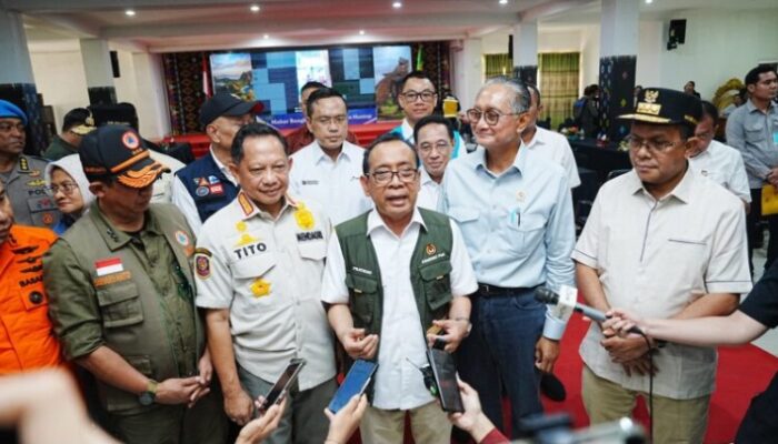 Pemerintah Perkuat Sinergi Penanganan Pascagempa NTT, Bentuk Posko Terpadu & Percepat Rehab-Rekon
