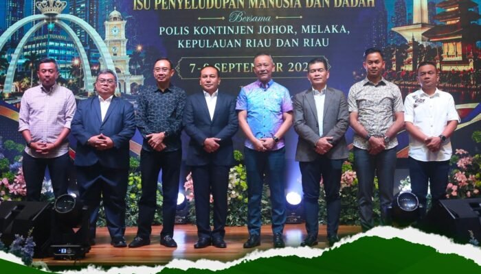Temui Polisi Malaysia, Kapolda Riau Paparkan Gotong Royong Tangani Karhutla
