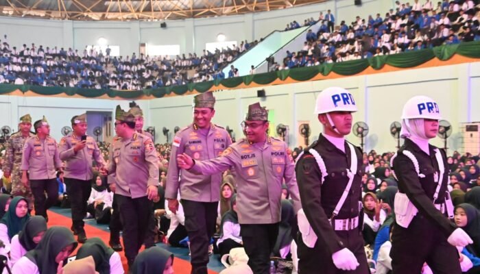 Serdik Sespimti Polri Bekali Mahasiswa UIR Soal Karhutla dan Green Policing