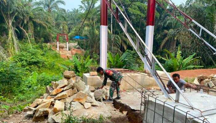 Jembatan Gantung Bosar Galugur Capai Progres 81,6 Persen