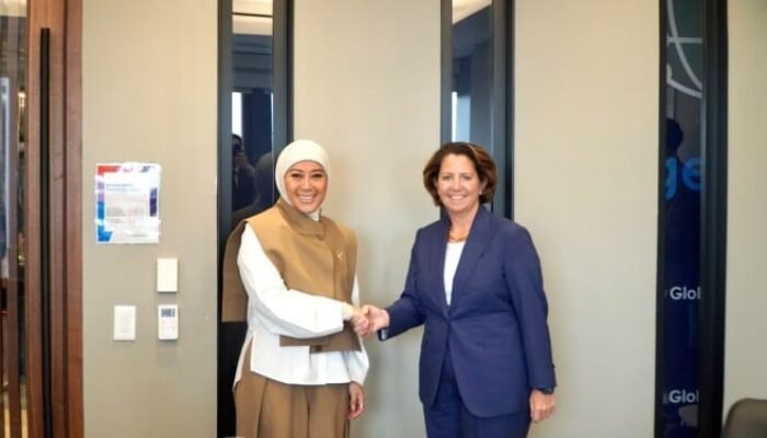 Microsoft Investasi 1,7 Miliar Dollar AS di Indonesia – Meutya Hafid Tegaskan Investasi Harus Perkuat Kapasitas Nasional & Transfer Teknologi