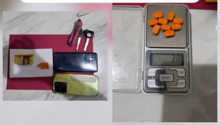 Dini Hari di Bagan Sinembah: 2 Pria Ditangkap Bawa 9 Pil Ekstasi Orange, 1 Positif Sabu