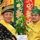 Dikukuhkan Sebagai Ketua MKA LAM Rohil, H. Fuad Ahmad Terima Bibit Pohon dari Kapolres Rokan Hilir – Green Policing