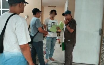 Tim Satgas SIRI Amankan DPO Tersangka Korupsi Proyek Pujasera Kapal Majapahit di Mojokerto