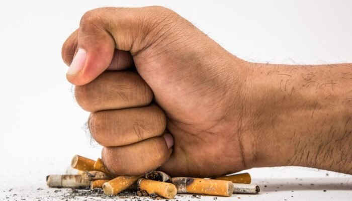Kenapa Berhenti Merokok Susah Banget? Ini Penjelasan Medis Soal Candu Nikotin