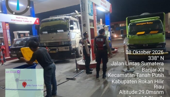 Polres Rohil Patroli SPBU Pastikan Stok BBM Aman
