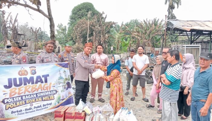 Polsek Bagan Sinembah Salurkan Bantuan Korban Kebakaran