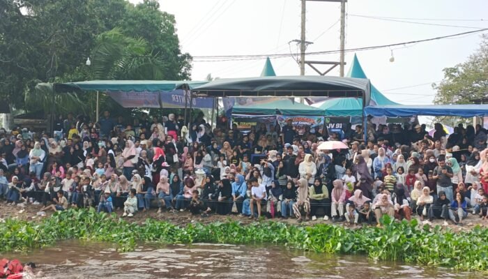 Pacu Sampan Utanter Ujung Tanjung Meriah! – Polri Hadir Jaga Budaya Tepian Sungai Rokan