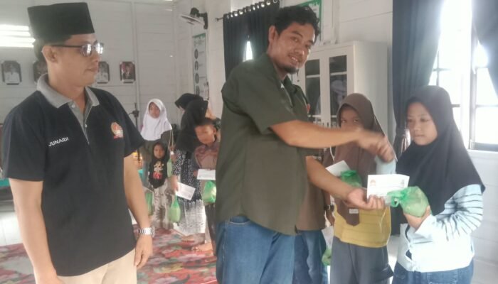 PKWACI Rayakan HUT Ke-3 dengan Berbagi, Santunan Anak Yatim di Bagansiapiapi