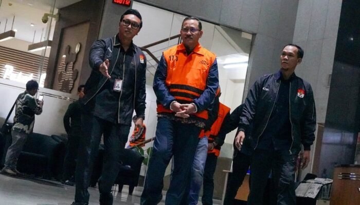 KPK Tahan 7 Tersangka Korupsi Proyek Jalan di BBPJN Sumut 2023-2025