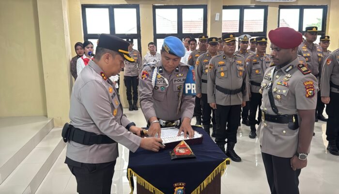 Polres Inhu Gelar Upacara Sertijab, AKP Yohn Mabel Resmi Jabat Kasat Reskrim