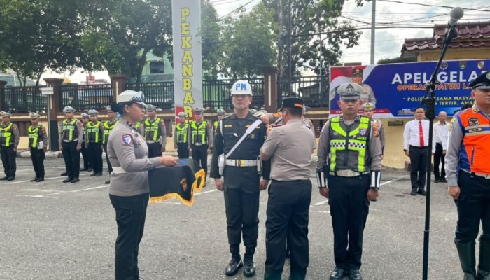 Polresta Pekanbaru Gelar Apel Pasukan Operasi Patuh Lancang Kuning 2026, Wujudkan Lalu Lintas yang Aman dan Tertib