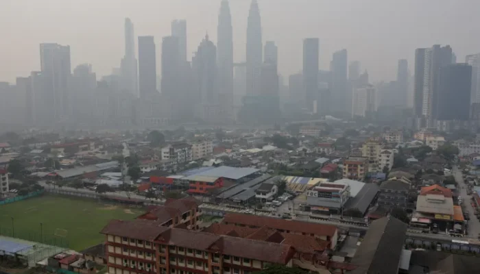 Malaysia Tutup Sekolah Akibat Kabut Asap Kiriman Indonesia